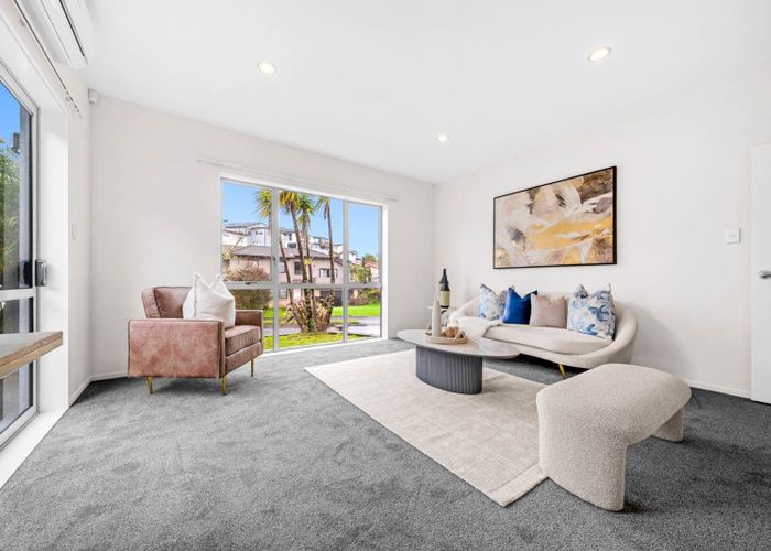  at 39 San Marino Drive, Henderson, Waitakere City, Auckland