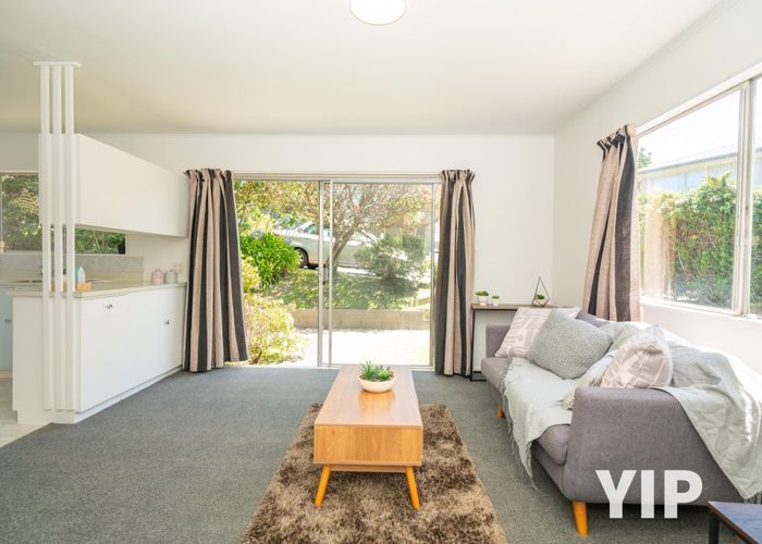  at 16A Glen Alton Avenue, Paparangi, Wellington, Wellington