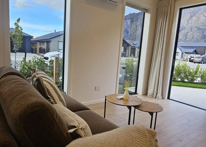 at 2 Shoveler Road, Jacks Point, Queenstown