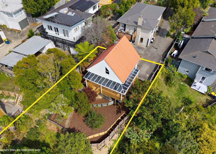  at 2/109 Stanley Road, Glenfield, Auckland