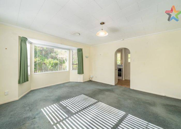  at 1/5 Kingsley Street, Stokes Valley, Lower Hutt