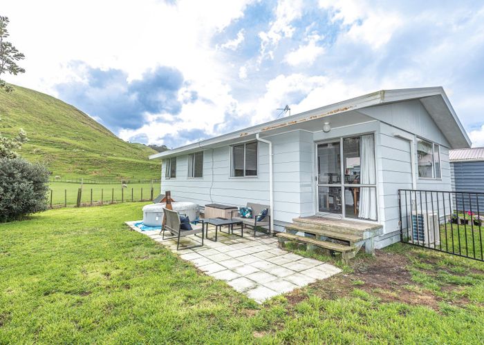  at 11 Willow Brook Place, CLIVE, Clive