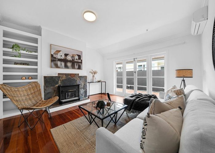  at 16 Panorama Road, Mount Wellington, Auckland City, Auckland