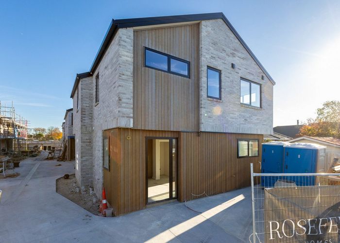  at 2/45 Sugden Street, Spreydon, Christchurch City, Canterbury