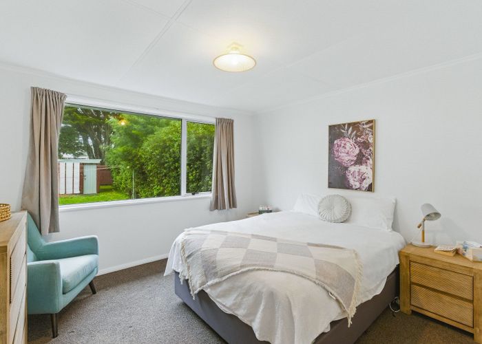  at 96 Main Road, Titahi Bay, Porirua, Wellington