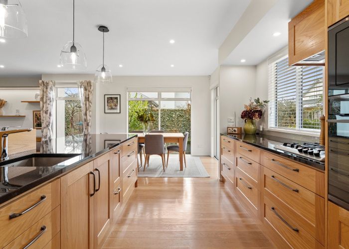  at 5 Lakebridge Place, Waitikiri, Christchurch City, Canterbury