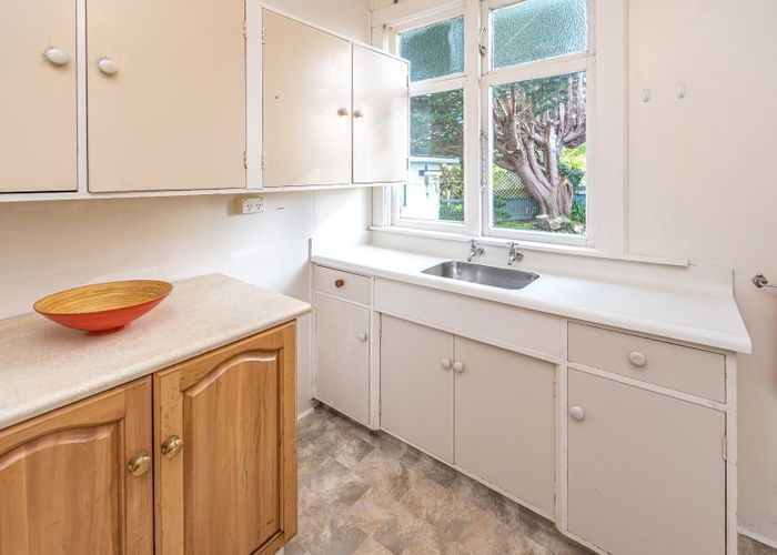  at 17 Hutchison Crescent, Durie Hill, Whanganui