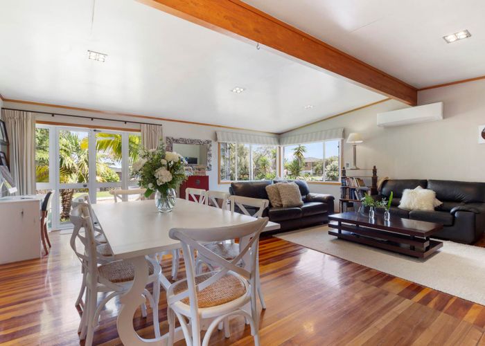  at 17 Sunkist Bay Road, Beachlands, Auckland