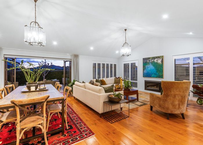  at 1 Tupare Place, Highlands Park, New Plymouth, Taranaki