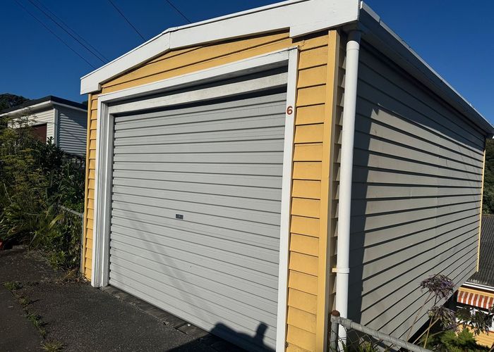  at 6 Sidlaw Street, Strathmore Park, Wellington