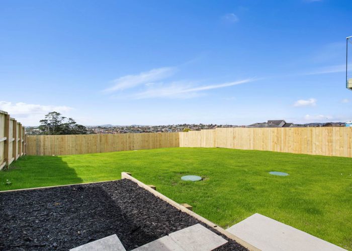  at 85B Lake Panorama Drive, Henderson Valley, Auckland