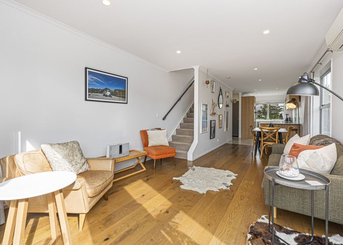  at 11 Samuel Cassidy Avenue, Swanson, Waitakere City, Auckland