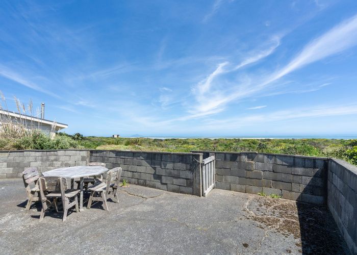  at 7 Kent Avenue, Waitarere Beach, Horowhenua, Manawatu / Whanganui