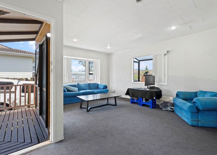  at 7 Caserta Place, Clover Park, Manukau City, Auckland