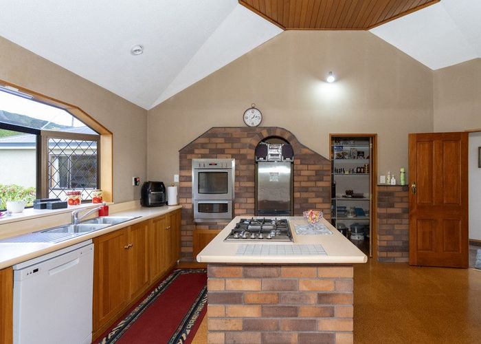  at 10 Jarrow Street, Maheno, Waitaki, Otago