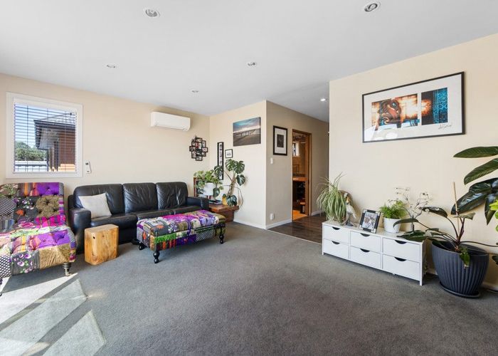  at 281 Marine Parade, New Brighton, Christchurch City, Canterbury