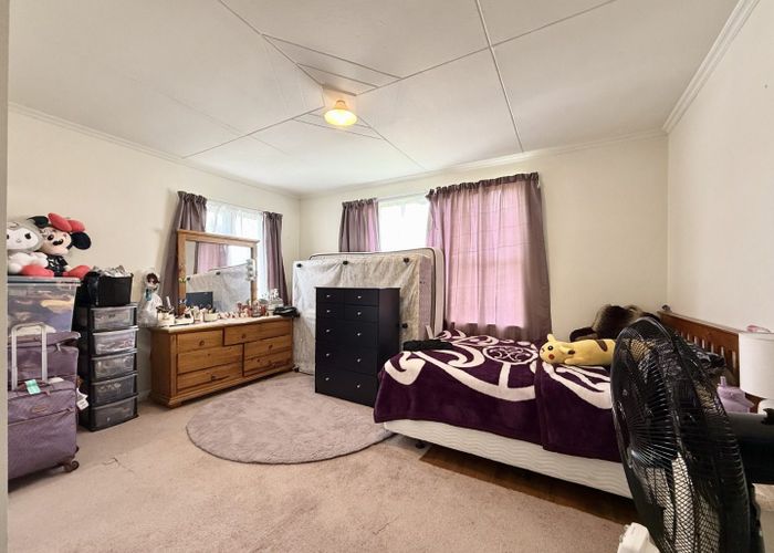  at 12 Henry Street, Ebdentown, Upper Hutt, Wellington