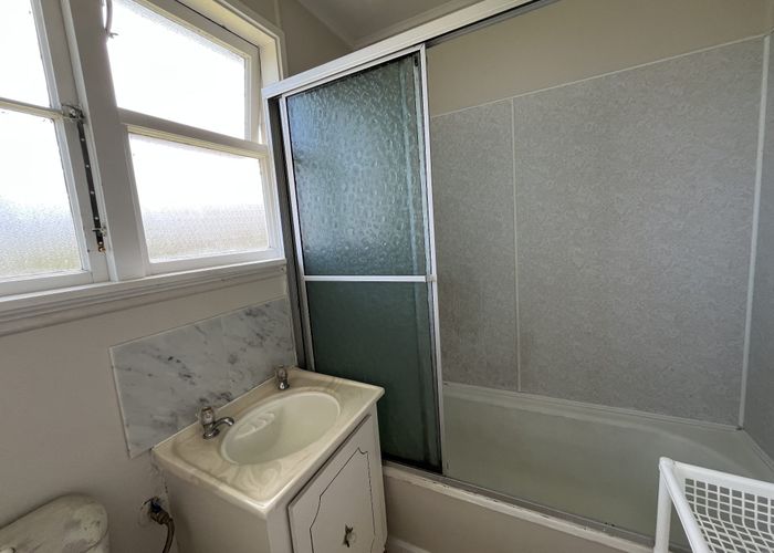  at 10 Te Koa Road, Panmure, Auckland