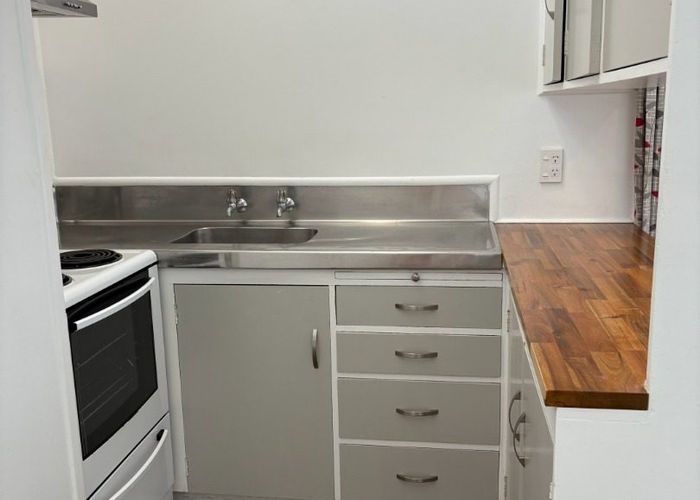  at 1/160 Kamo Road, Kamo, Whangarei, Northland