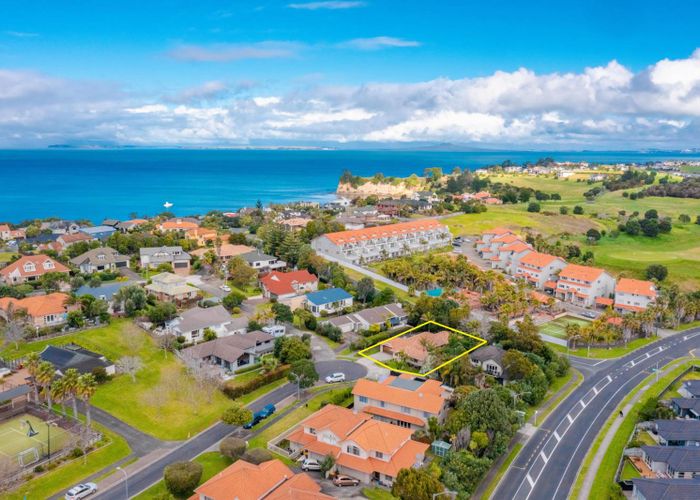  at 30 Serene Place, Gulf Harbour, Whangaparaoa