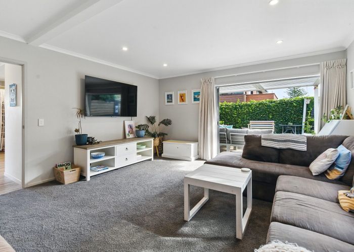  at 11B Dickson Road, Papamoa Beach, Tauranga, Bay Of Plenty