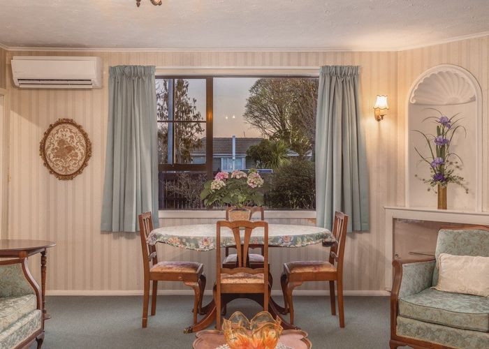  at 184 Harewood Road, Papanui, Christchurch