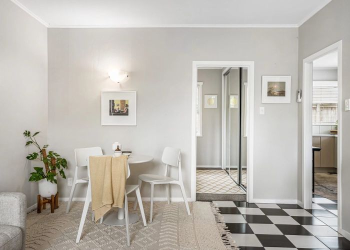  at 5/43 Queens Avenue, Balmoral, Auckland