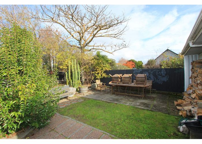  at 12 Gill Crescent, Redwoodtown, Blenheim