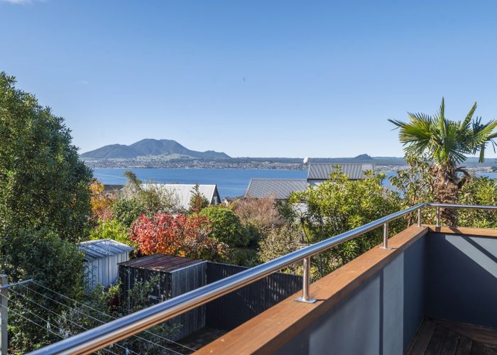  at 8 Brunette Drive, Acacia Bay, Taupo, Waikato