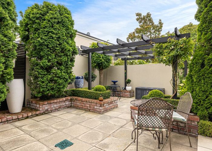  at 3/104 Papanui Road, Merivale, Christchurch