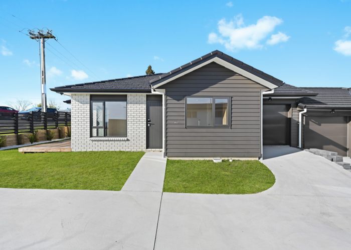  at 1/1 Mitcham Avenue, Forest Lake, Hamilton, Waikato