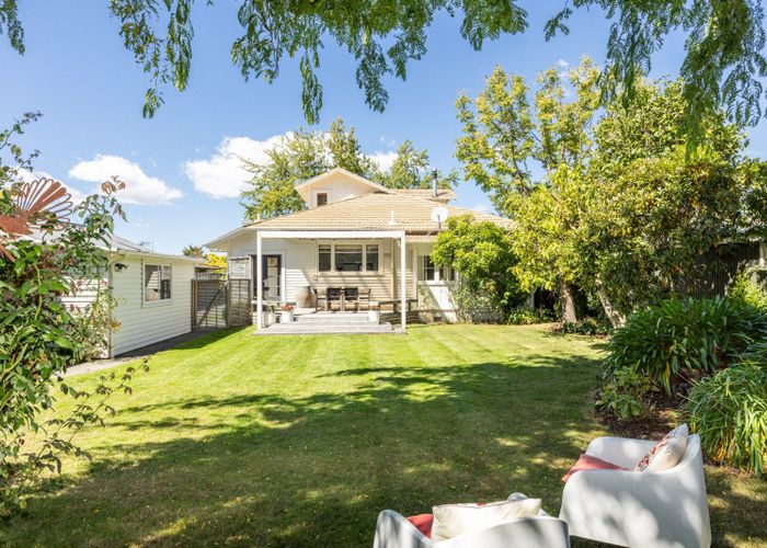 at 607 Charles Street, Saint Leonards, Hastings