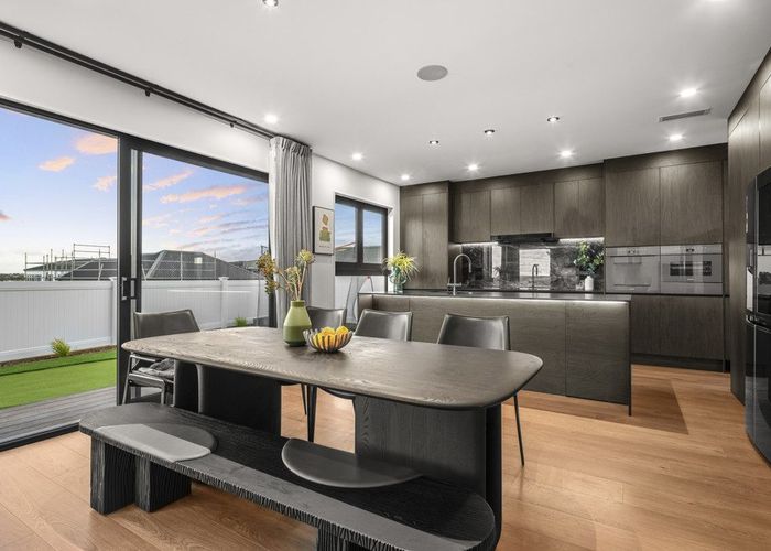  at 214 Vaughans Road, Long Bay, North Shore City, Auckland