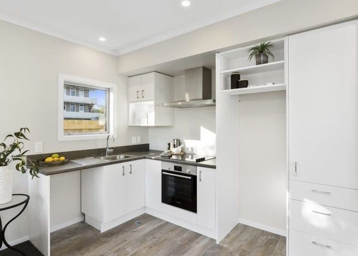  at 39 Barber Grove, Moera, Lower Hutt, Wellington