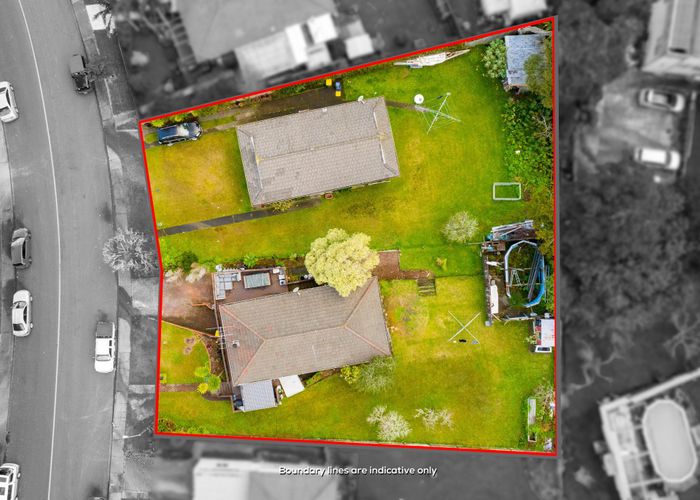  at 13 Kemp Road, Massey, Auckland