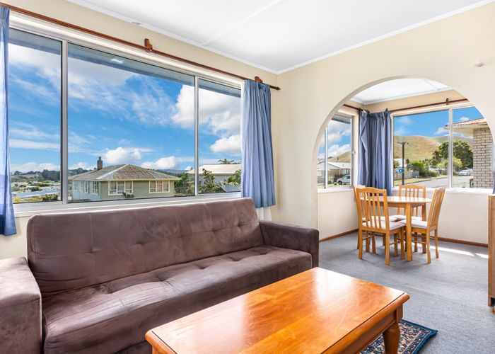  at 46 Arahura Crescent, Waitangirua, Porirua