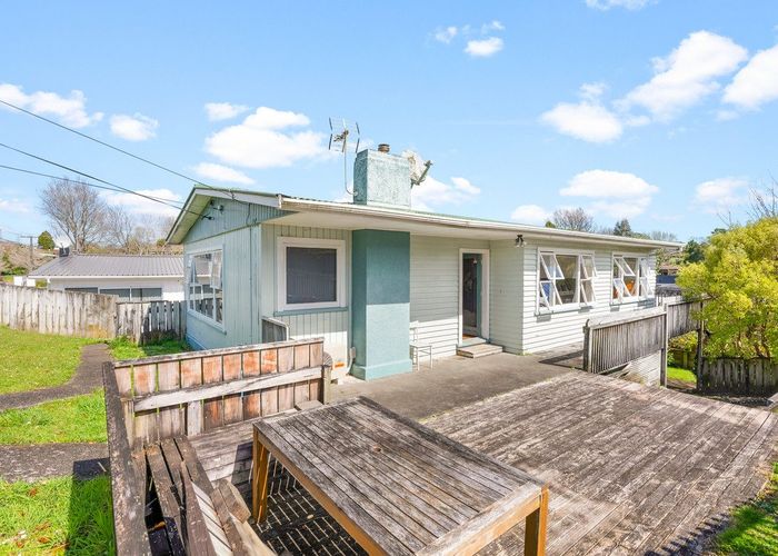  at 130 Brooklands Road, Brooklands, New Plymouth, Taranaki