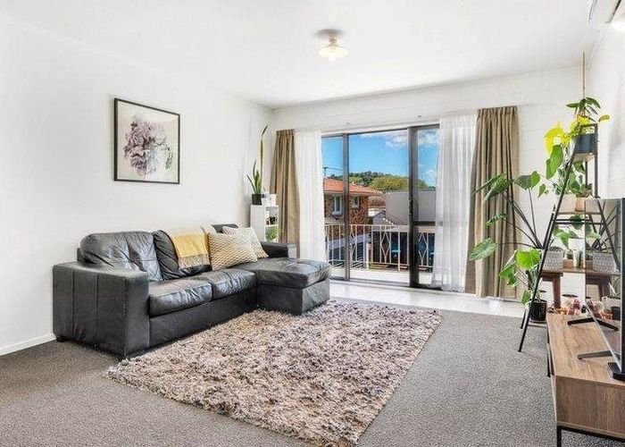  at 8/17 Coyle Street, Sandringham, Auckland City, Auckland