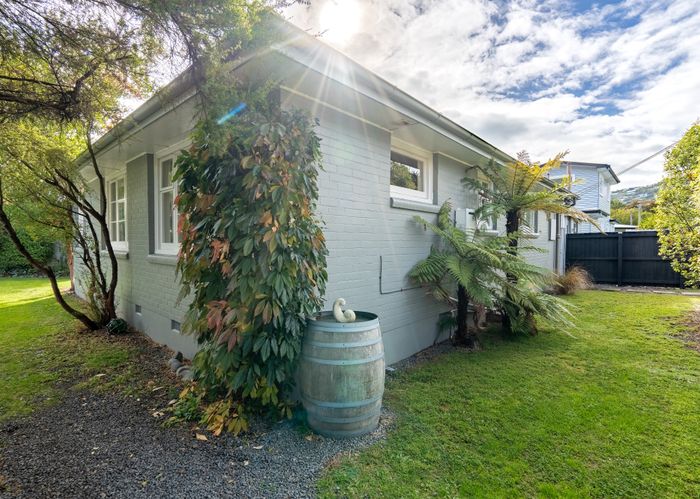  at 9 Duncan Street, Sumner, Christchurch