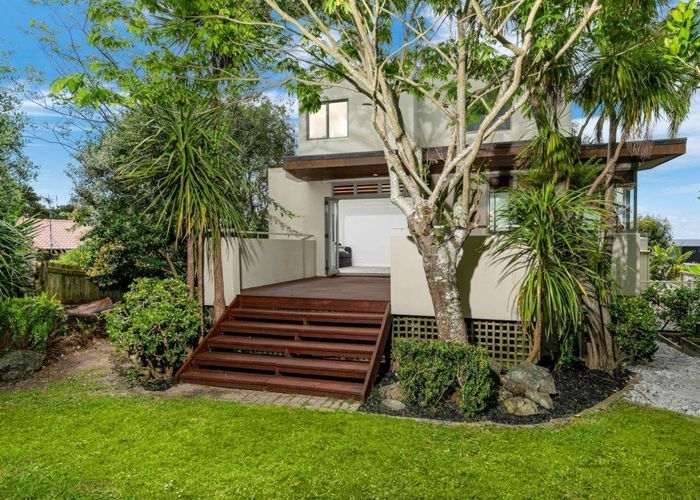  at 71a Cliff Road, Torbay, North Shore City, Auckland
