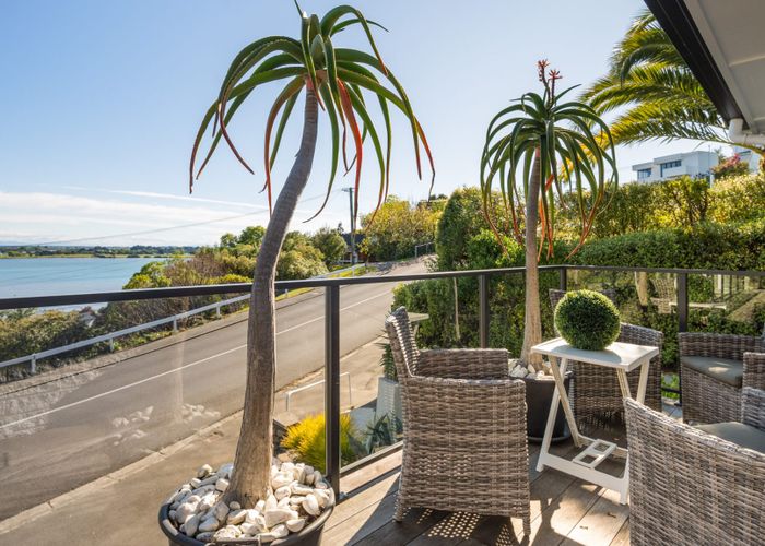  at 14 St Andrews Hill Road, Mount Pleasant, Christchurch