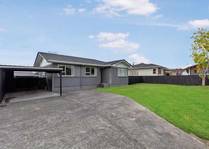  at 1/32 Boundary Road, Clover Park, Manukau City, Auckland