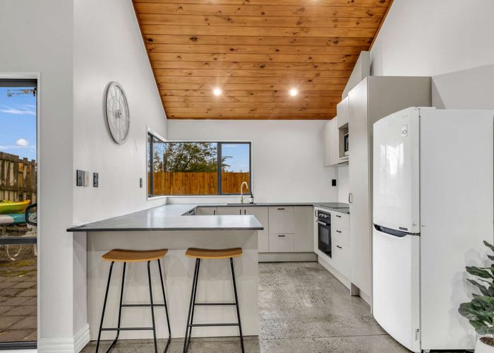  at 16a Steeles Lane, Western Heights, Rotorua, Bay Of Plenty