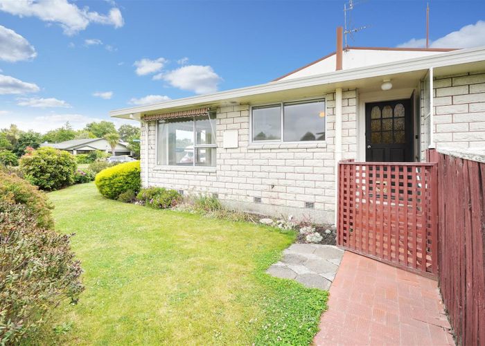  at 1 Fernbrook Place, Mairehau, Christchurch