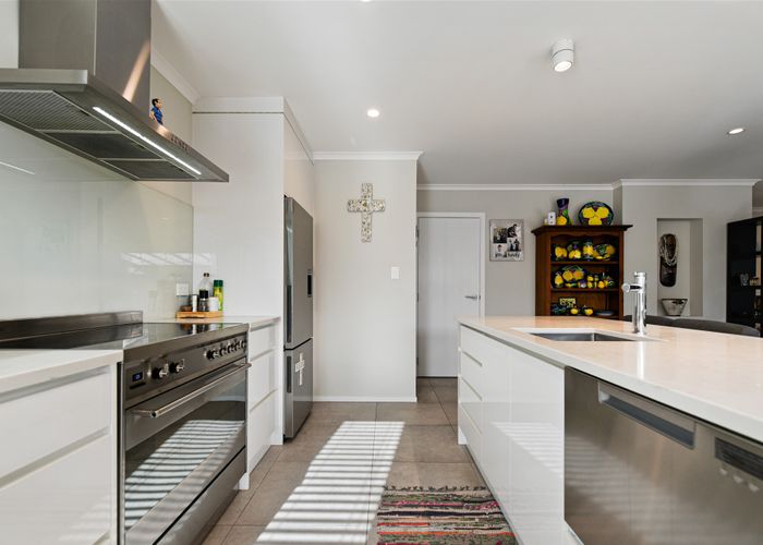  at 1/32 Rutherford Street, Chedworth, Hamilton