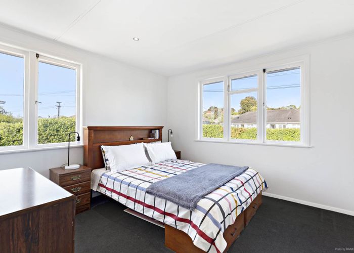 at 31 Smallfield Avenue, Mount Roskill, Auckland