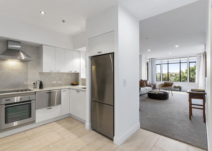  at 1B/38 James Cook Crescent, Remuera, Auckland City, Auckland