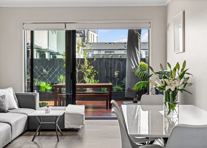  at 14 Peihana Road, Hobsonville, Waitakere City, Auckland