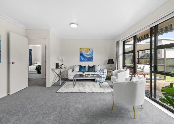  at 2/15 Clarke Road, Onehunga, Auckland City, Auckland