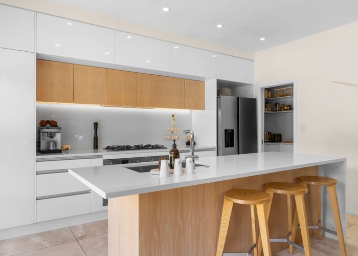  at 8 Carnaby Close, St Albans, Christchurch
